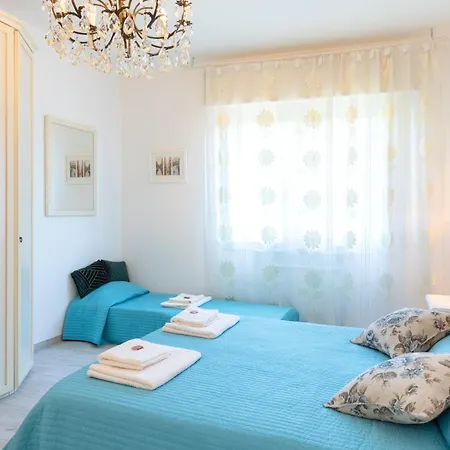 Apartment Casa Serenissima - With Free Parking Mestre