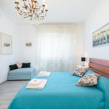 Casa Serenissima - With Free Parking *